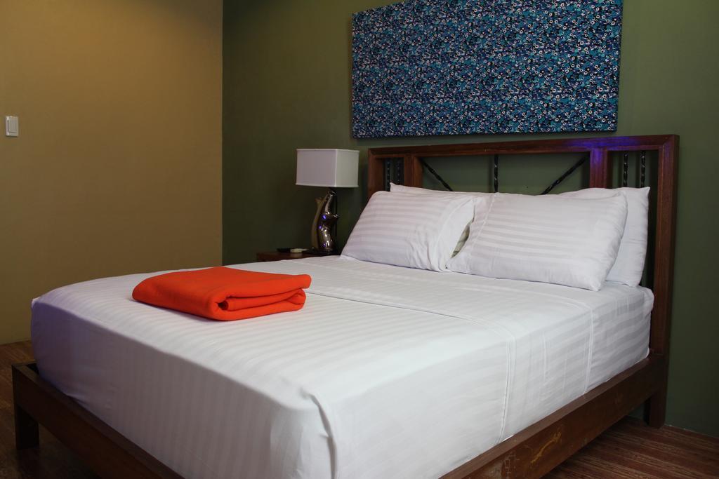 Purple Tree Bed & Breakfast Paranaque City Εξωτερικό φωτογραφία